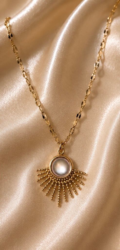 Kette „Strahlenamulett“